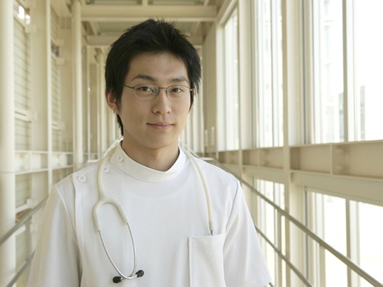 臨床研究医コースの応募27人、定員の7割弱のサムネイル画像