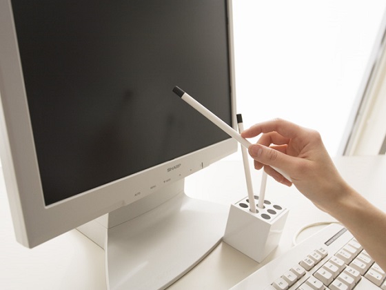 オンライン診療、対面との診療報酬差が普及の足かせのサムネイル画像