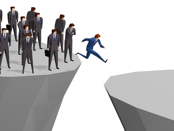 2日に年間最多更新、老人福祉・介護事業の倒産のサムネイル画像