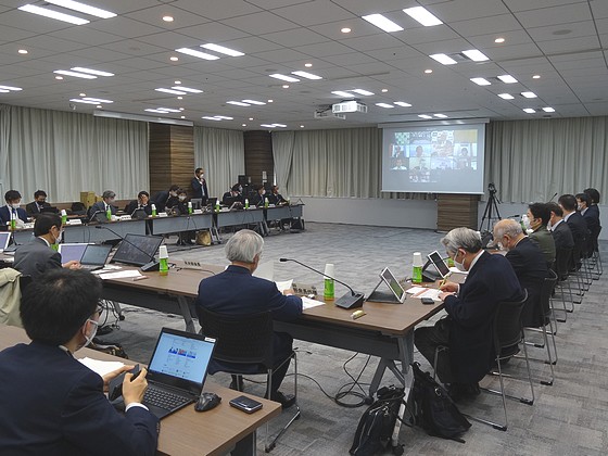 マンモグラフィ、医師の立ち会い不要にのサムネイル画像