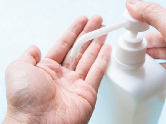 コロナ機に介護事業所の4分の1が感染予防策策定のサムネイル画像