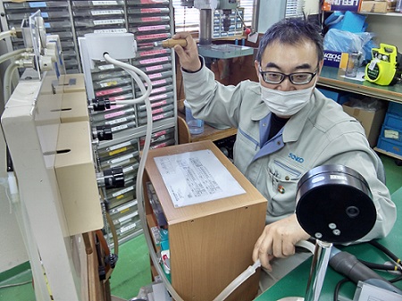 開発を担当した三幸製作所の秋本修之さん