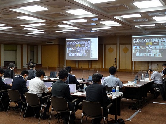 オンライン資格確認、試行運用に732施設参加のサムネイル画像