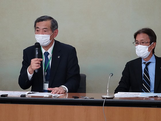 健保連、21年度は8年ぶり赤字の見通しのサムネイル画像