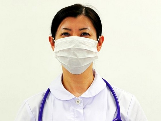 看護職月給1.2万円増、「次期診療報酬改定で」のサムネイル画像