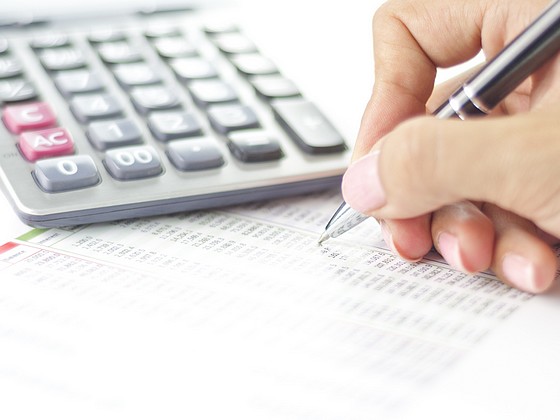 介護事業者の経営情報、届け出義務化へのサムネイル画像