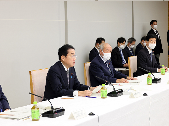 医療費の地域差縮小てこ入れへ、改革工程表改訂のサムネイル画像