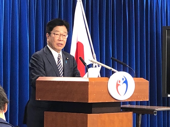 加藤厚労相、医療現場の負担増に警戒感のサムネイル画像