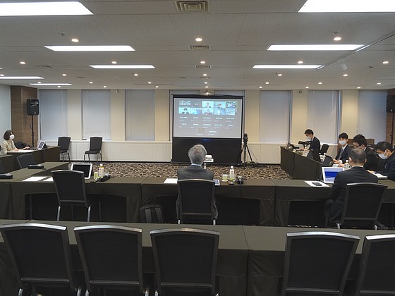 広告禁止、医療機関スタッフによる体験談記載のサムネイル画像