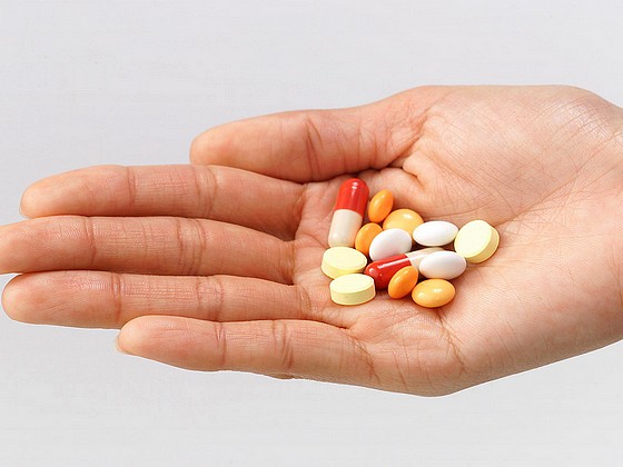 後発薬の政府目標「金額ベース」に、年度内に見直しのサムネイル画像