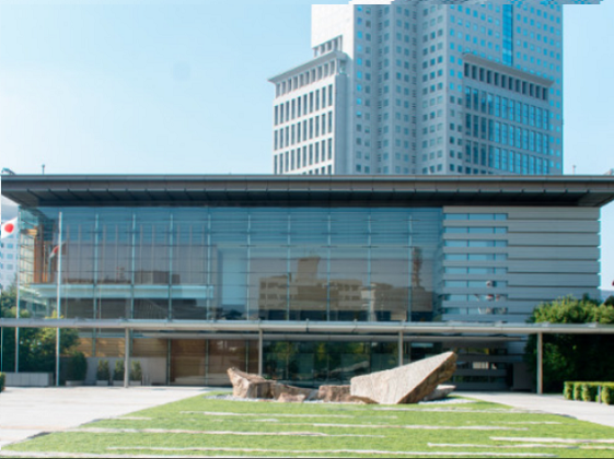 大麻原料の医薬品24年にも解禁、改正法案提出のサムネイル画像