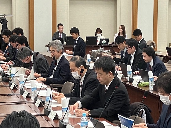 後発薬、金額ベースで65％以上　29年度末までにのサムネイル画像