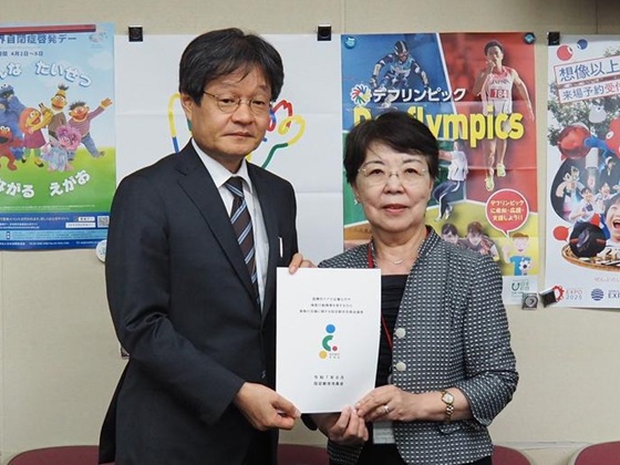 医療的ケア児の家族への支援、大幅な補助拡充をのサムネイル画像