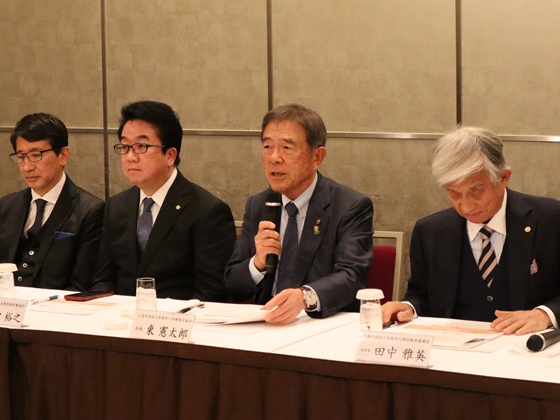 全職種1人当たり月2万円の賃上げを　介護12団体のサムネイル画像