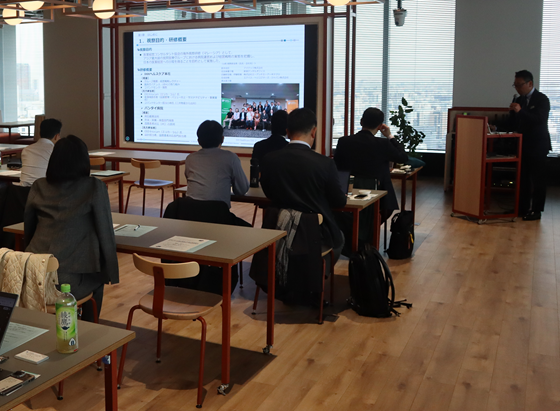 医療の海外展開、実務と政策両面で報告のサムネイル画像