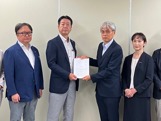 介護報酬、他産業の賃上げ踏まえた引き上げ要請のサムネイル画像