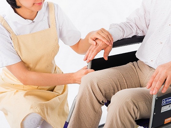 訪問・通所系介護の生産性向上　加算での評価を検討のサムネイル画像