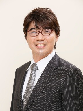 　　小松 大介（こまつ・だいすけ）氏　｜　株式会社メディヴァ 取締役 コンサルティング事業部長