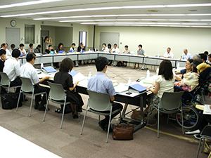 たん吸引実施のための研修などを提案