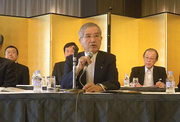 一般薬連合会を設立