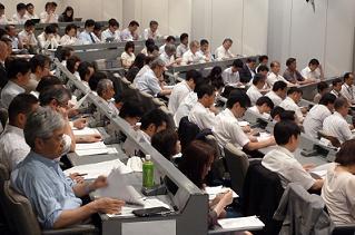 がん予後調査、「個人情報の壁」検証へ