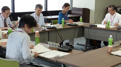 定点医療機関の選定基準を明確化