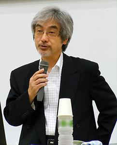 たん吸引、「介護本来の業務でない」