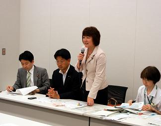 予防接種法の抜本改正法案、今年秋に提出を