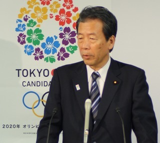 当面の医師不足解消に「医学部新設ない」