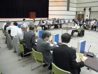 【中医協】診療報酬の震災特例を半年延長へ