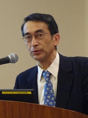 緑内障、40代男性25％が点眼治療中断