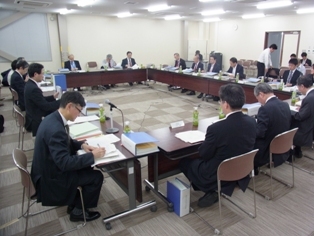 緊急手術ある診療科も新型インフル優先接種