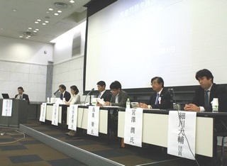 医療事故調、創設の糸口議論