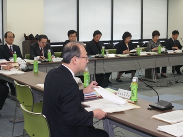 高齢者や生活習慣病患者らの運動基準策定へ