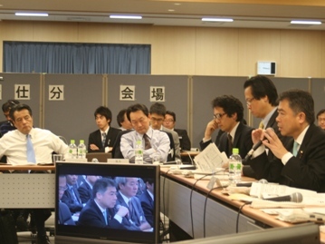 「こちら側がさも悪者」櫻井厚労副大臣