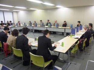 小児慢性特定疾患の情報提供を一元化へ