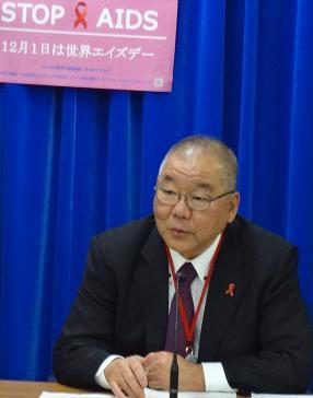 HIV相談件数減、「エイズの関心低下か」