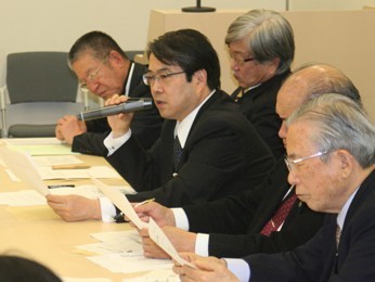 減少する有床診療所、地域の医療崩壊に拍車