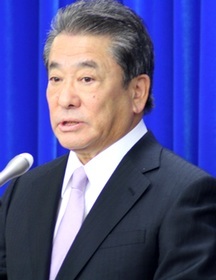 三井前厚労相「今後も医療・介護分野に」