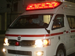 岐路に立つ救急医療（上）　精神急患を忌避