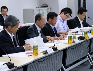 産科補償、対象者数は500人弱と推計