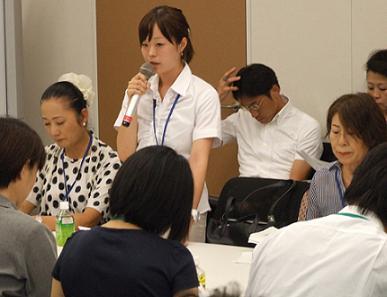 「一人開業」特例終了への批判相次ぐ