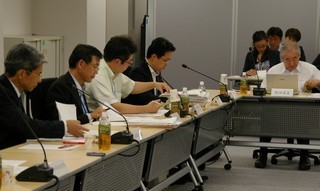 剰余金を今後の掛け金に充当