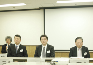 救急病院「施設での看取り促進して」の声も