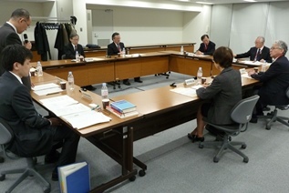 佐村河内氏問題、「かなり特異なケース」