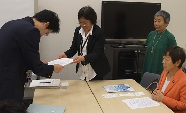 介護労働関連の調査「実態に即した内容に」