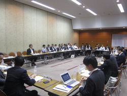 医療分野の番号制度活用を議論