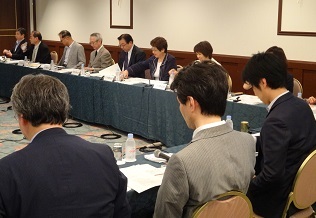 緩和ケア、病・診連携好事例など参考に提言