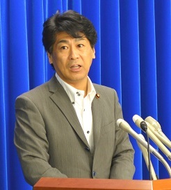 一括法資料ミスで厚労次官など訓告