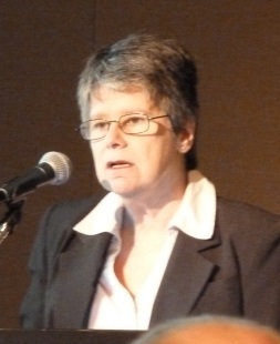 子宮頸がんワクチン「科学に基づく議論を」